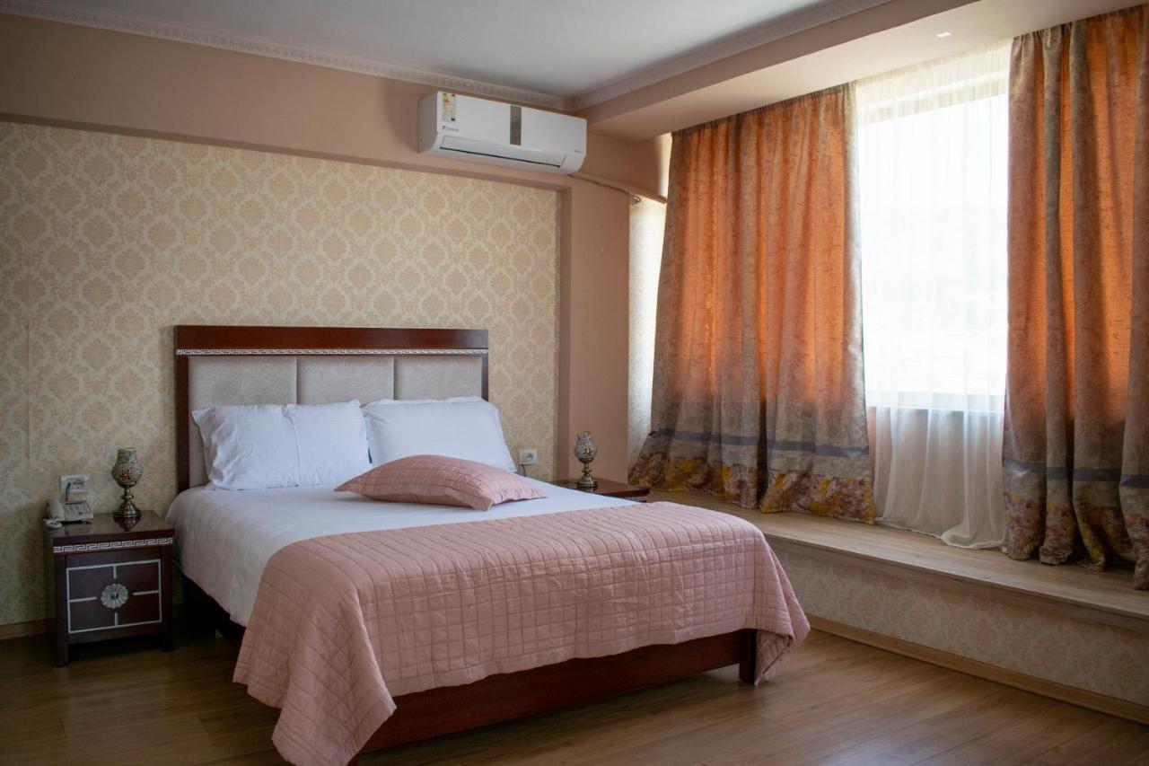 Bocca Hotel コルチャ エクステリア 写真